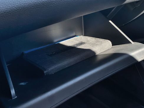 Used 2018 Honda Accord Sport image 20