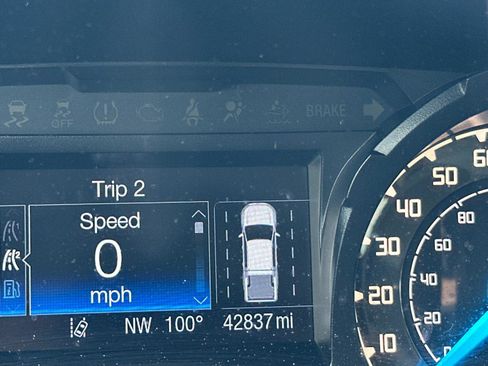 Certified 2023 Ford Ranger XLT w/ Equipment Group 301A Mid image 17