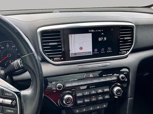 Used 2020 Kia Sportage EX w/ EX Technology Package FWD image 7