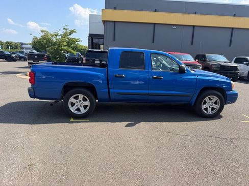 Used 2007 Dodge Dakota SLT w/ Sun & Wheel Value Group AWD/4WD image 5