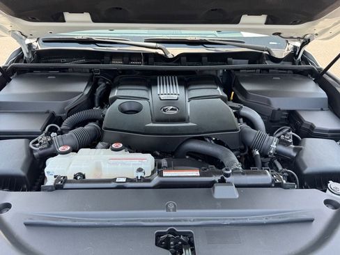 Used 2023 Lexus LX 600 4WD w/ Accessory Package (Z1) image 12