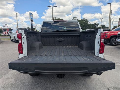 Certified 2025 Chevrolet Silverado 1500 Custom Trail Boss w/ Dark Appearance Package AWD/4WD image 39