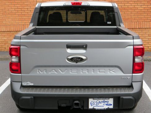 New 2024 Ford Maverick Lariat w/ Black Appearance Package image 5