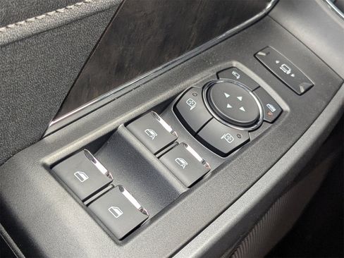 New 2025 Ford F250 Lariat w/ Black Appearance Package image 26