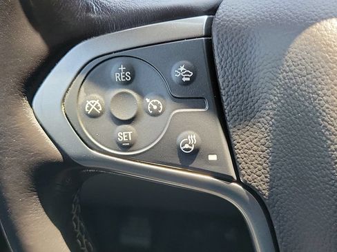 Used 2020 Chevrolet Suburban LT RWD image 30