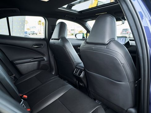 Used 2023 Lexus UX 250h F Sport w/ Accessory Package (Z1) image 23