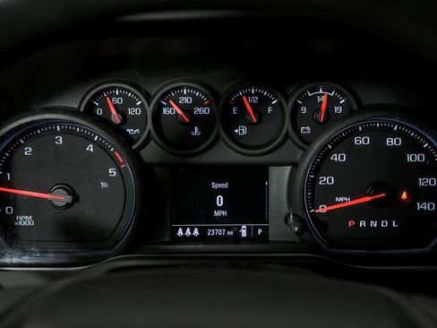 Certified 2024 Chevrolet Silverado 2500 Custom w/ Custom Value Package image 15