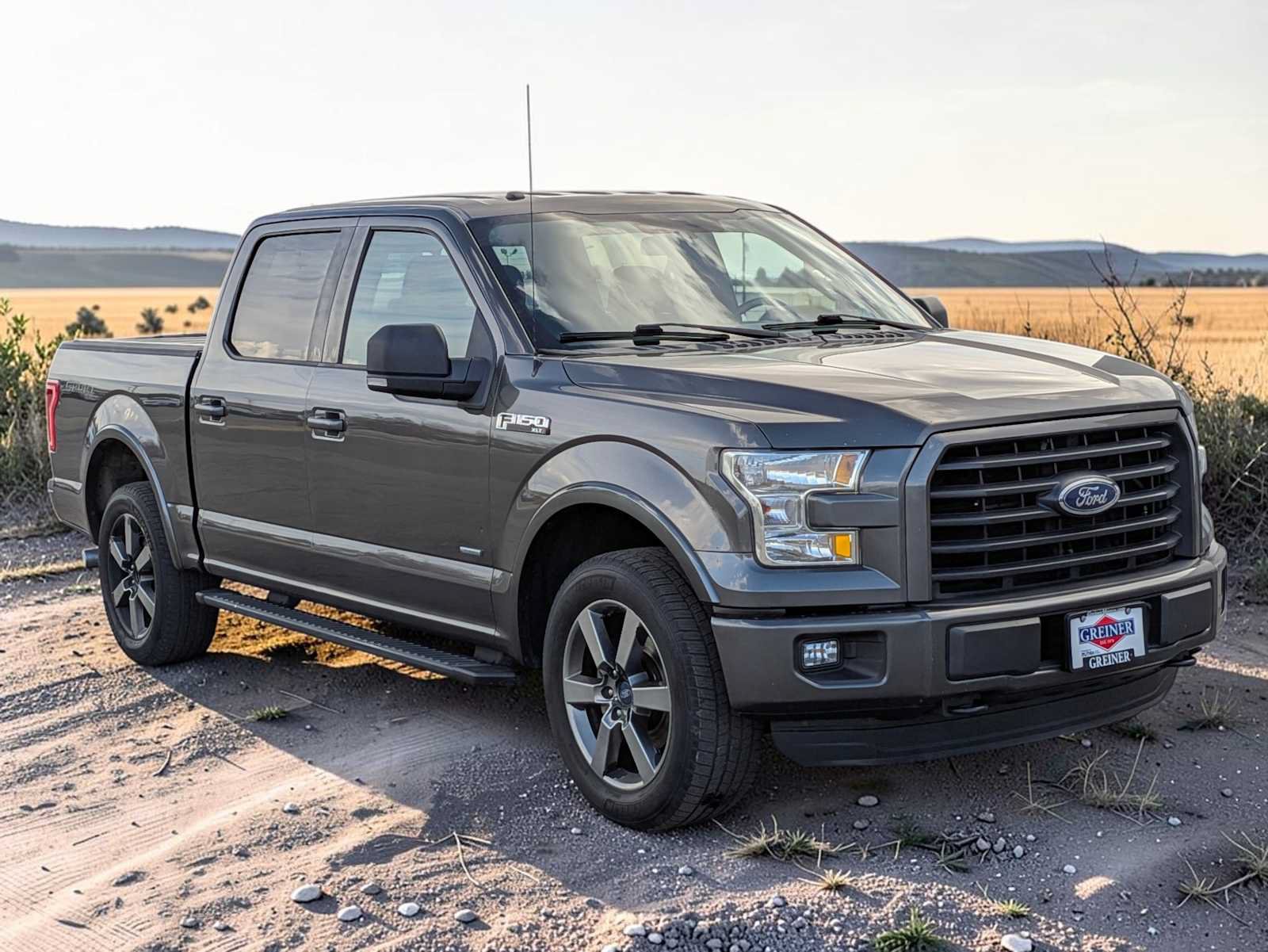 Used 2015 Ford F150 XLT w/ Equipment Group 302A Luxury AWD/4WD image 8