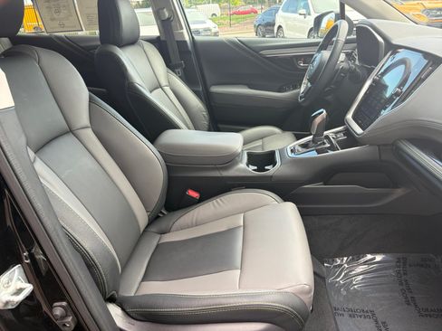 Certified 2024 Subaru Outback Onyx Edition AWD/4WD image 28