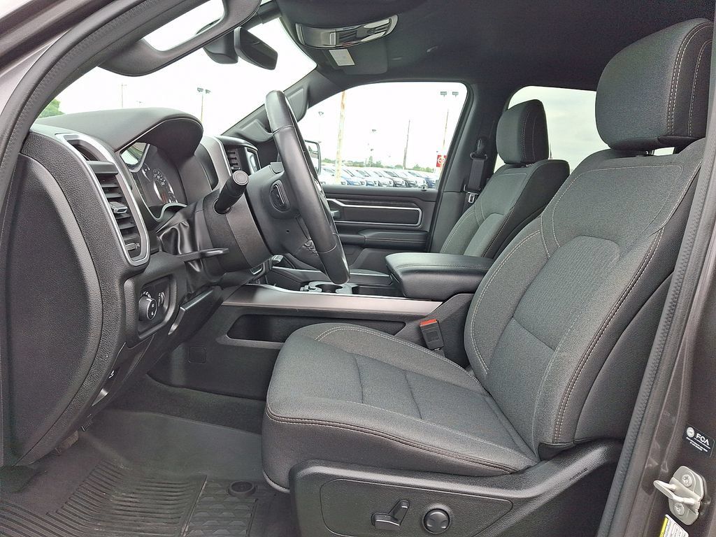 Used 2023 RAM 1500 Big Horn AWD/4WD image 13