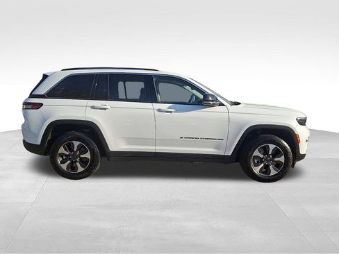 Used 2024 Jeep Grand Cherokee Limited 4xe AWD/4WD image 7