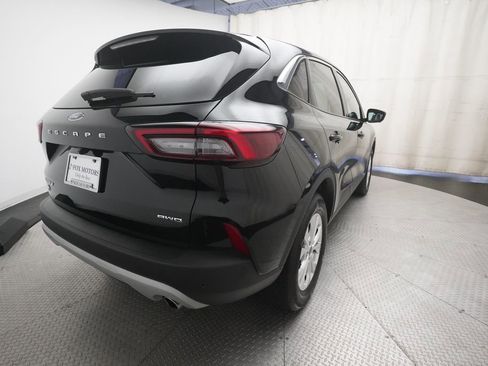 Used 2023 Ford Escape Active w/ Tech Pack #2 AWD/4WD image 13