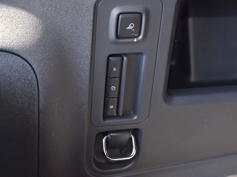 New 2025 Lincoln Navigator L Reserve image 43