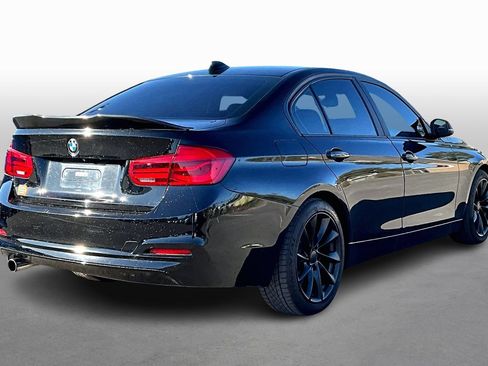 Used 2018 BMW 320i Sedan image 2