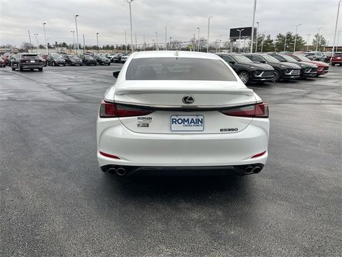 Used 2023 Lexus ES 350 F Sport image 4