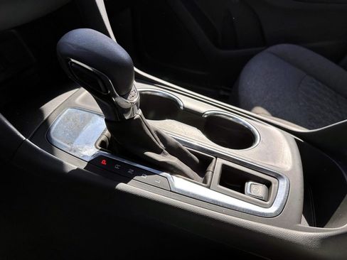 Used 2024 Chevrolet Equinox LT FWD image 26