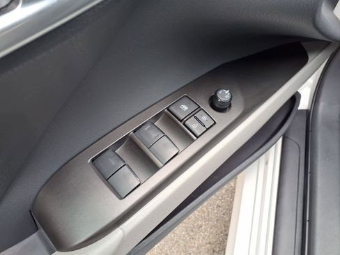 Certified 2023 Toyota Camry LE FWD image 17