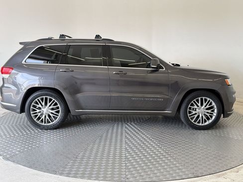 Used 2017 Jeep Grand Cherokee Summit w/ Platinum Series Group AWD/4WD image 8