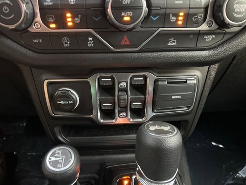 New 2026 Jeep Wrangler Sport S image 24