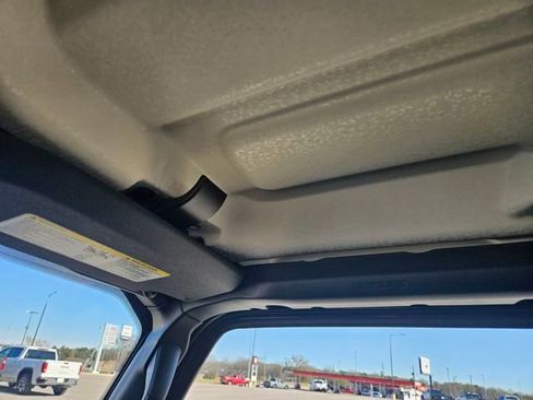 New 2026 Jeep Gladiator Sport AWD/4WD image 21