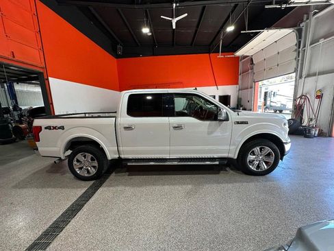 Used 2019 Ford F150 Lariat w/ Equipment Group 502A Luxury image 4