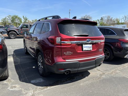 Used 2021 Subaru Ascent Limited w/ Technology Package image 8