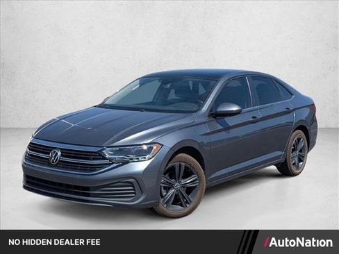 Used 2022 Volkswagen Jetta SE w/ Panoramic Sunroof Package FWD image 1