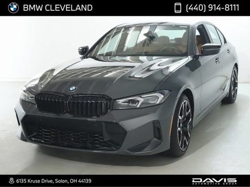 Used 2026 BMW 330i xDrive Sedan w/ M Sport Package AWD/4WD image 1
