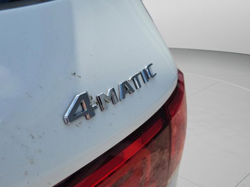 Used 2022 Mercedes-Benz GLB 250 4MATIC image 33