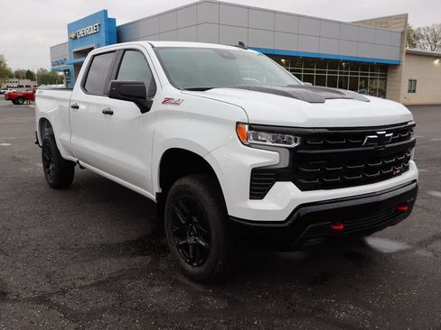 New 2026 Chevrolet Silverado 1500 LT Trail Boss AWD/4WD image 2
