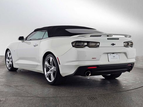 Used 2019 Chevrolet Camaro SS RWD image 5