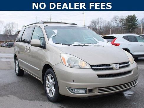 Used 2005 Toyota Sienna XLE image 2