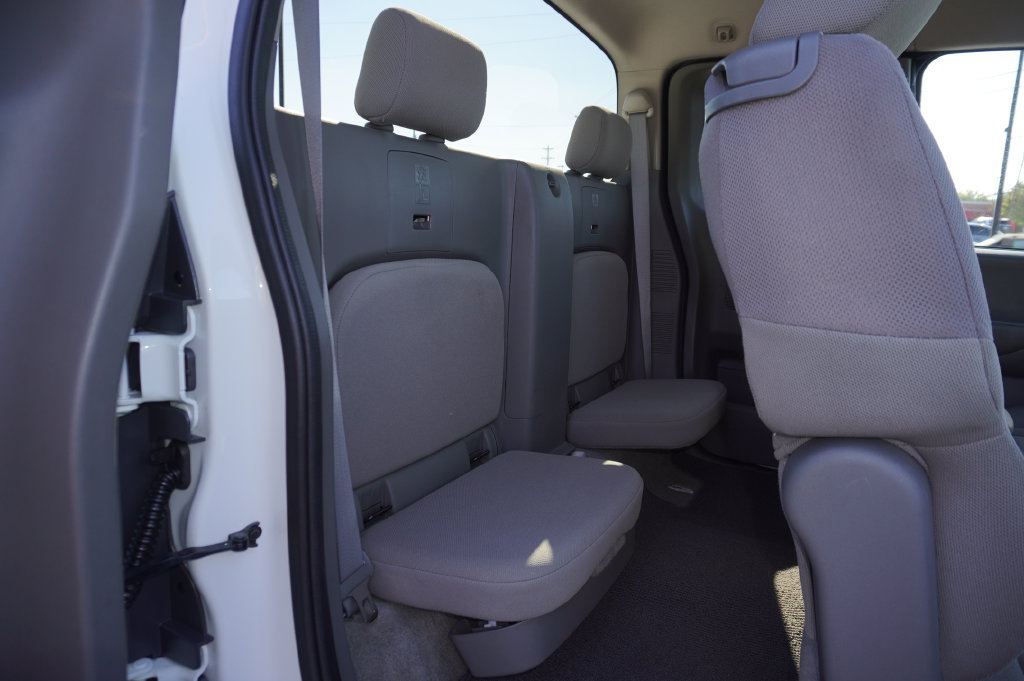 Used 2013 Nissan Frontier S RWD image 25