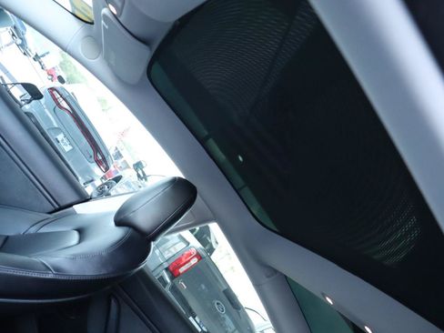 Used 2018 Tesla Model 3 Mid Range RWD image 18