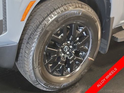 New 2026 Nissan Frontier SV w/ All-Weather Content Package image 7