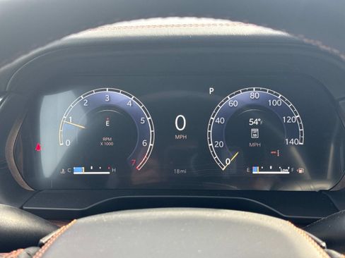 New 2025 Jeep Grand Cherokee Summit w/ Obsidian Package image 31