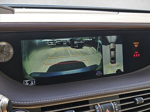 Used 2019 Lexus LS 500 w/ Interior Upgrade Package RWD image 22