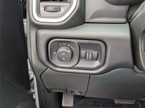 Used 2024 RAM 2500 Laramie w/ Chrome Bumper Package AWD/4WD image 22