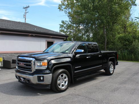 Used 2014 GMC Sierra 1500 SLT w/ Suspension Package, Off-Road AWD/4WD image 11