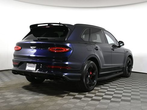 Used 2022 Bentley Bentayga AWD/4WD image 7
