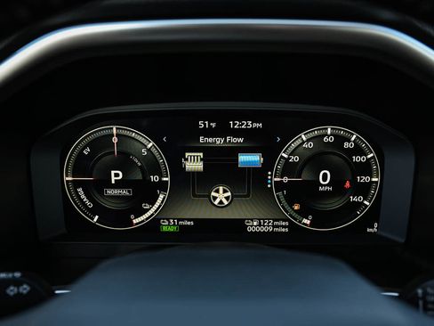 New 2025 Mitsubishi Outlander SEL image 23