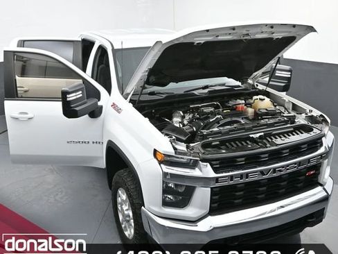 Used 2023 Chevrolet Silverado 2500 LT image 23