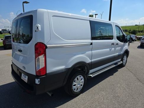 Used 2025 Ford Transit 250 Low Roof w/ Exterior Upgrade Package RWD image 5