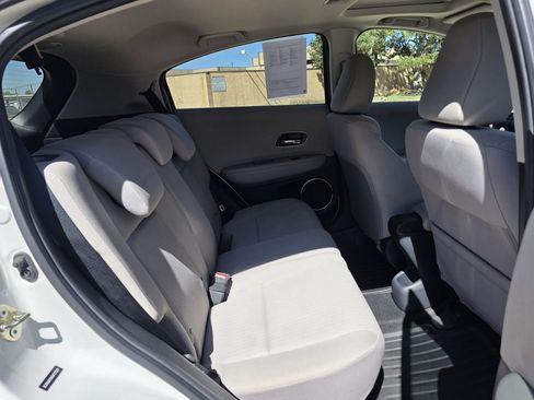 Used 2016 Honda HR-V EX image 20
