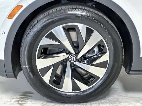 New 2026 Volkswagen ID.4 Pro image 25