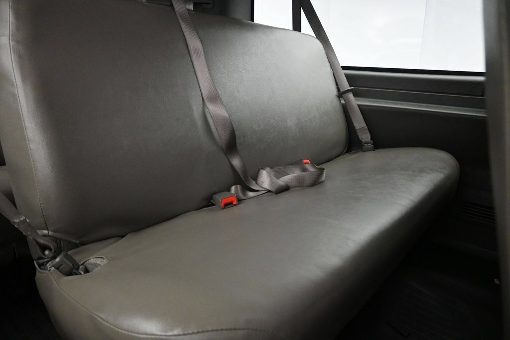 Used 2023 Chevrolet Express 3500 LS RWD image 33