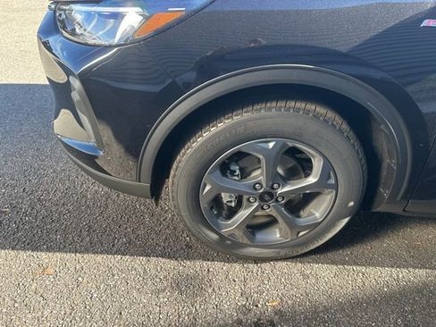 New 2026 Ford Escape ST-Line w/ Tech Pack #1 FWD image 10