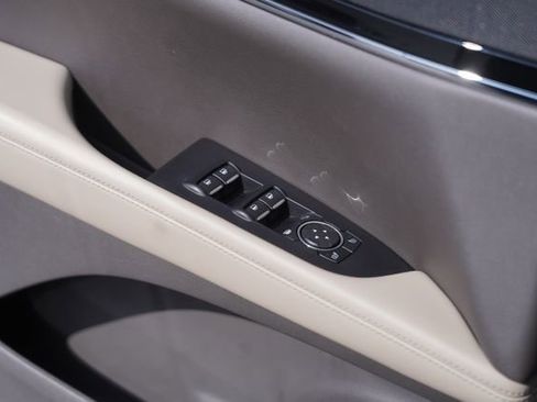 Used 2023 Lincoln Nautilus FWD image 29