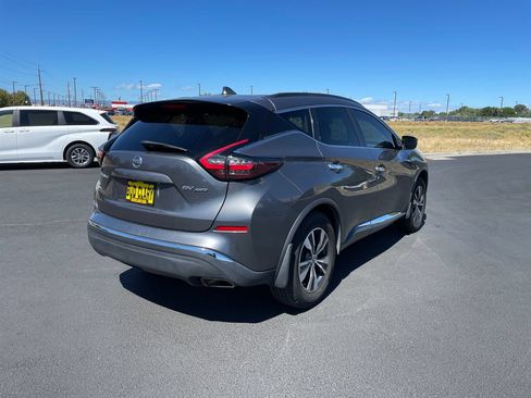 Used 2019 Nissan Murano SV AWD/4WD image 3