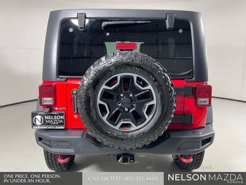 Used 2016 Jeep Wrangler Unlimited Rubicon image 7